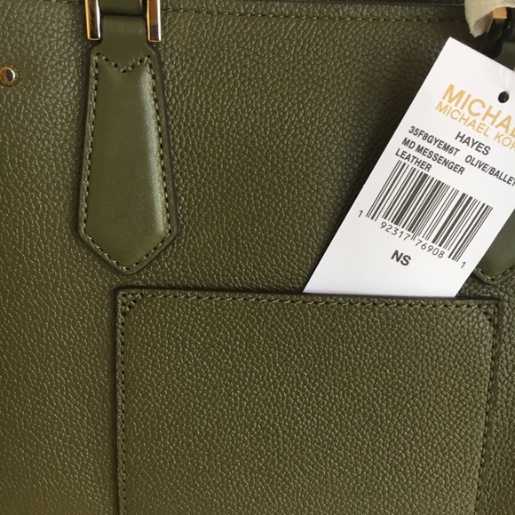 MICHAEL KORS OLIVE/BALLET MESSENGER NWT - Picture 6 of 7